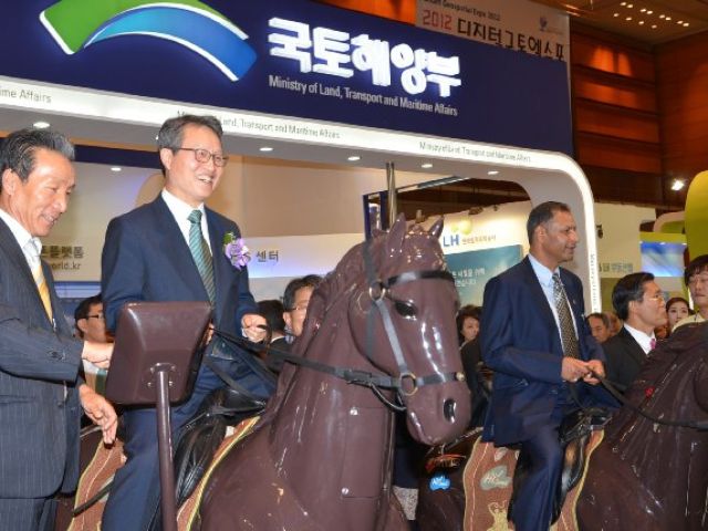 horse riding simulator